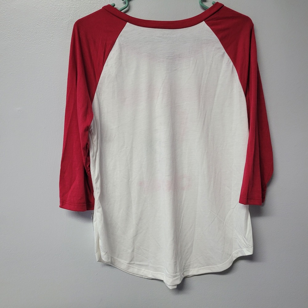 Peanuts Snoopy Holiday Cheer Raglan Shirt Womens‎ Large Red White Christmas Top - Picture 2 of 7